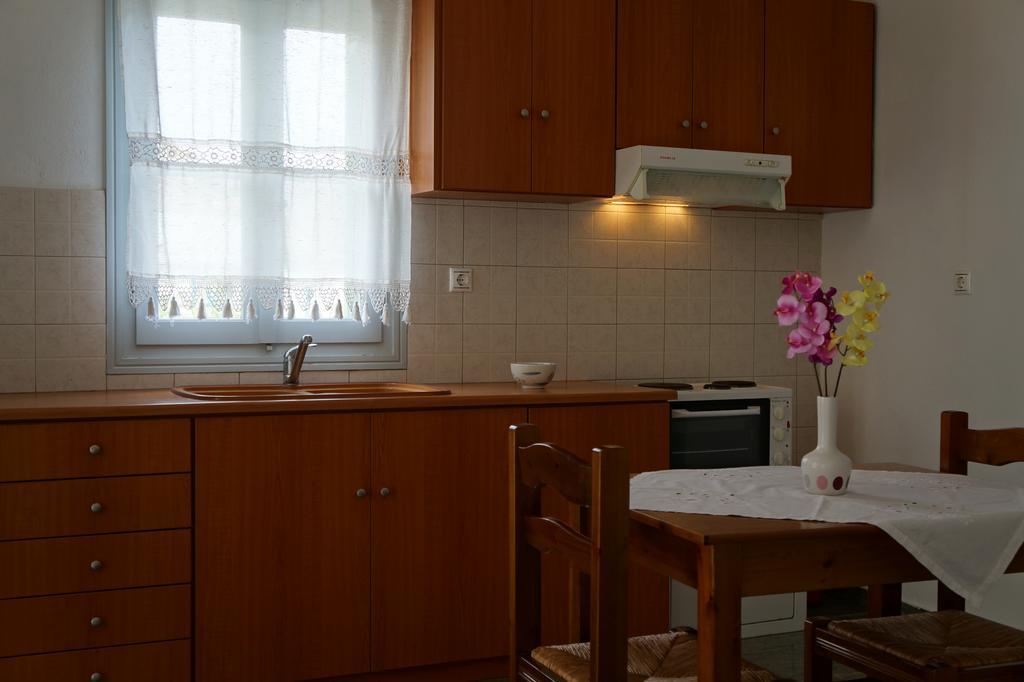 Klados Studios & Apartments Cherronisos  Экстерьер фото