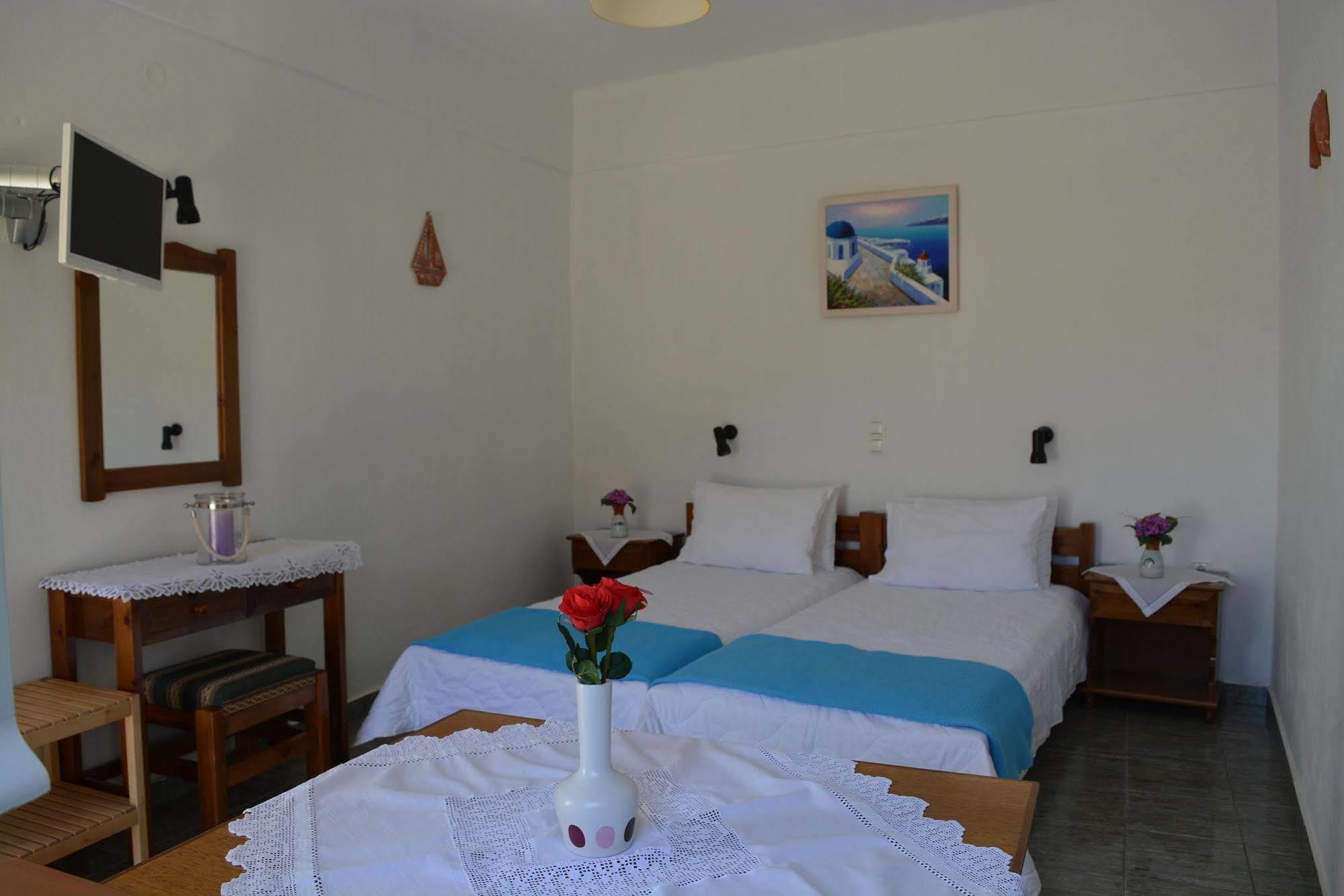Klados Studios & Apartments Cherronisos  Экстерьер фото