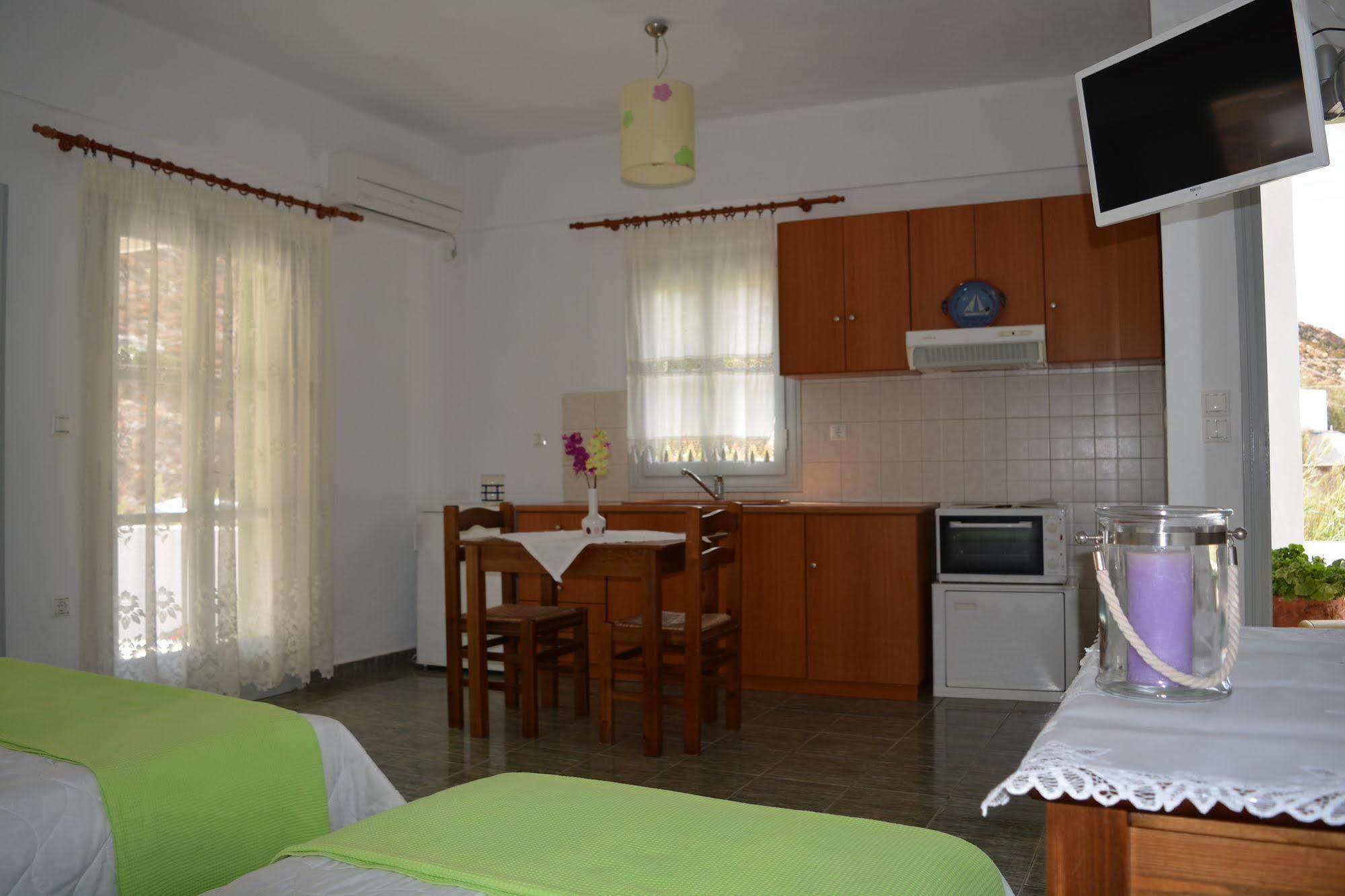 Klados Studios & Apartments Cherronisos  Экстерьер фото